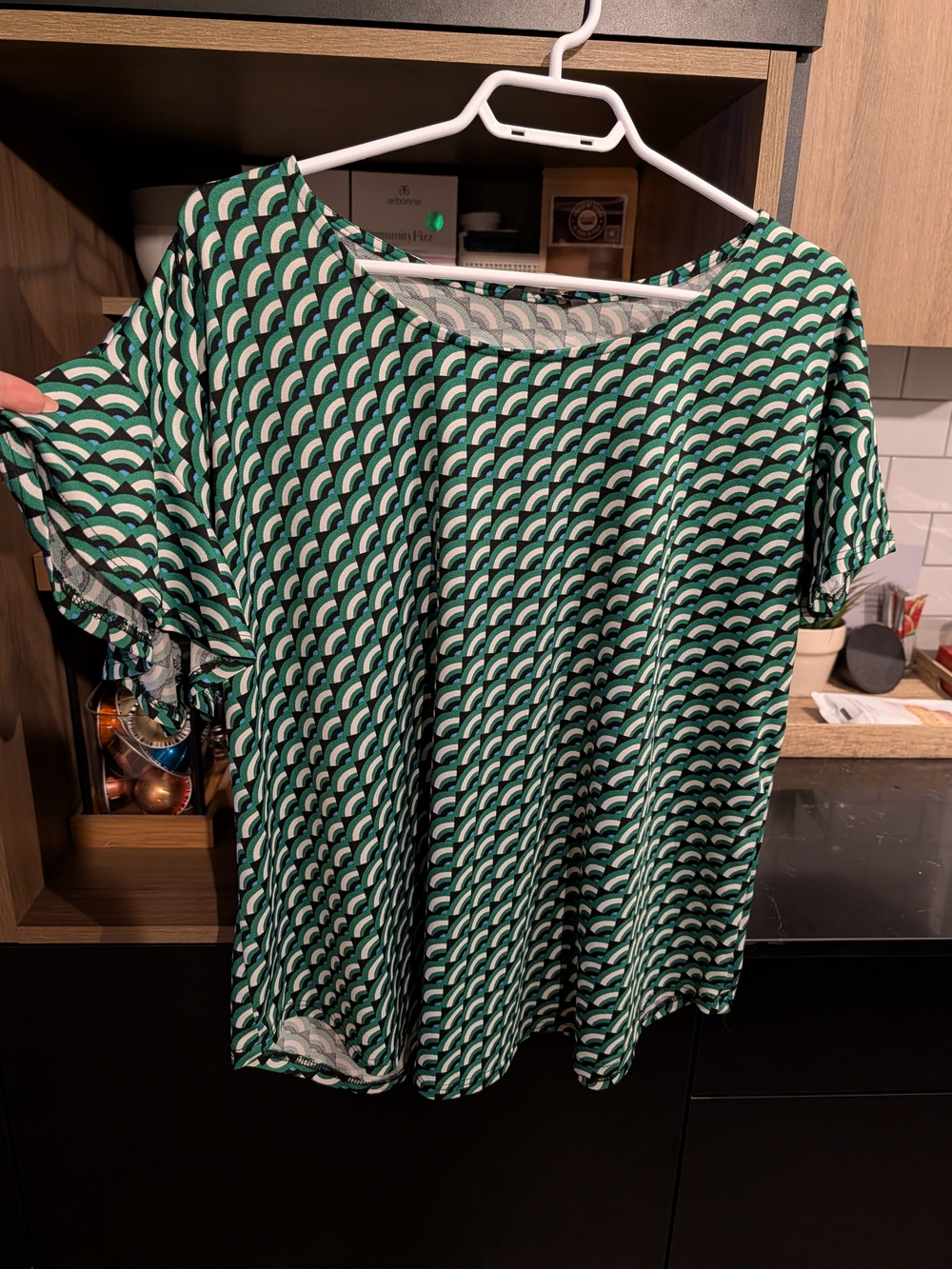 Women’s Green Patterned Short Sleeve Top
